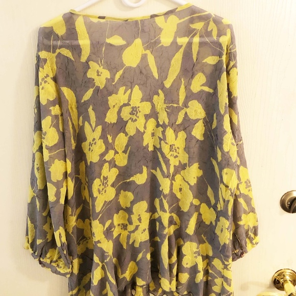 Blouse - Picture 5 of 6